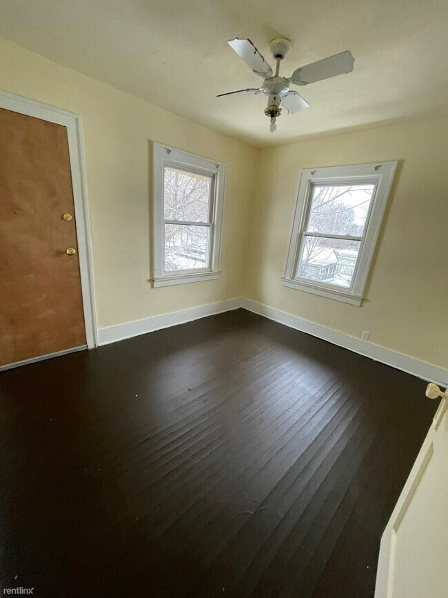 Building Photo - 3 br, 1 bath House - 1905 Lawndale Ave