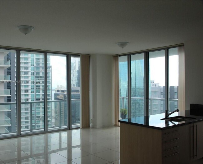 Foto del edificio - 1111 SW 1st Ave