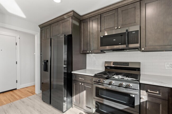 Foto del edificio - 743 7th St