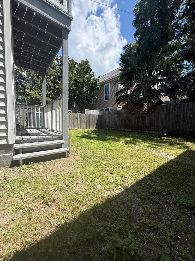 Building Photo - 1508 20th St
