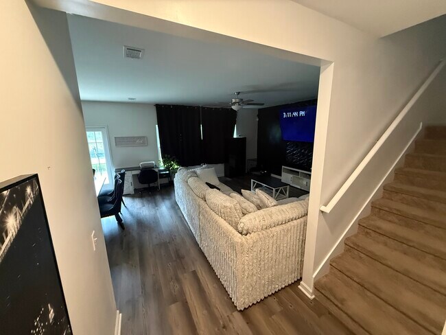 Foto del edificio - 126 Glendale Ln