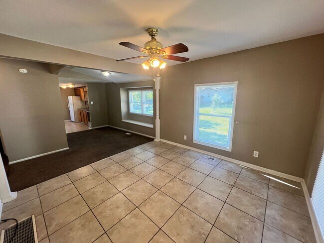 Building Photo - Coming Soon – Cozy 2 Bedroom Home with Large Backyard