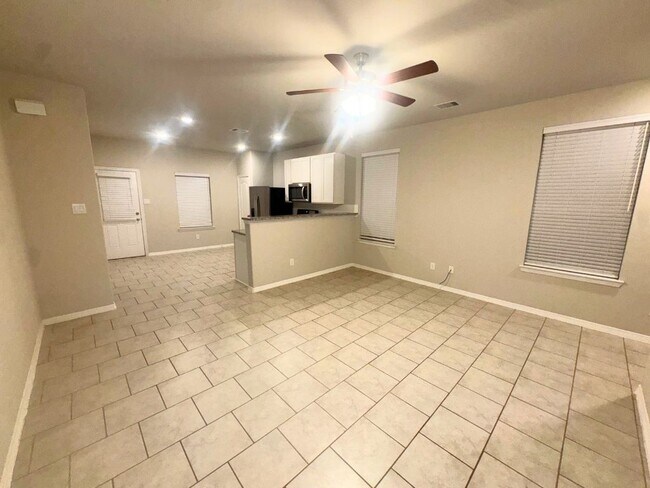 Foto del edificio - 25734 Boxwood Hedge Ln