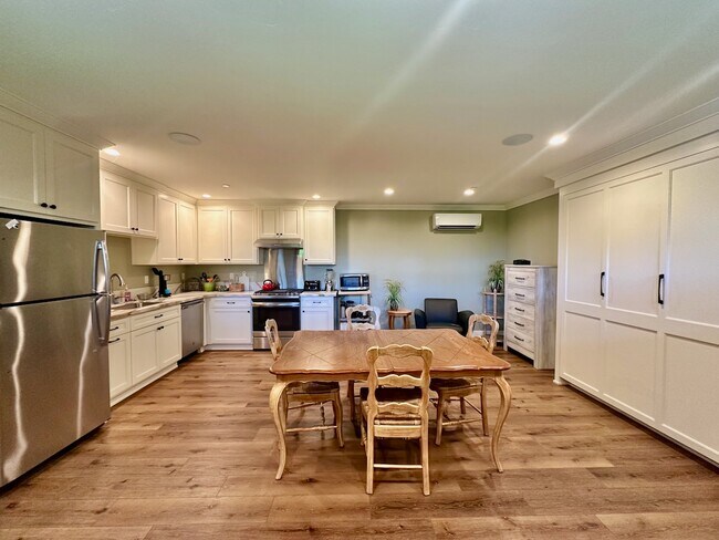 Foto del edificio - 10359 Buffington Ct