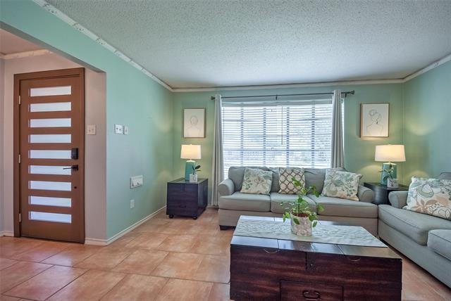 Building Photo - 5739 Banting Way