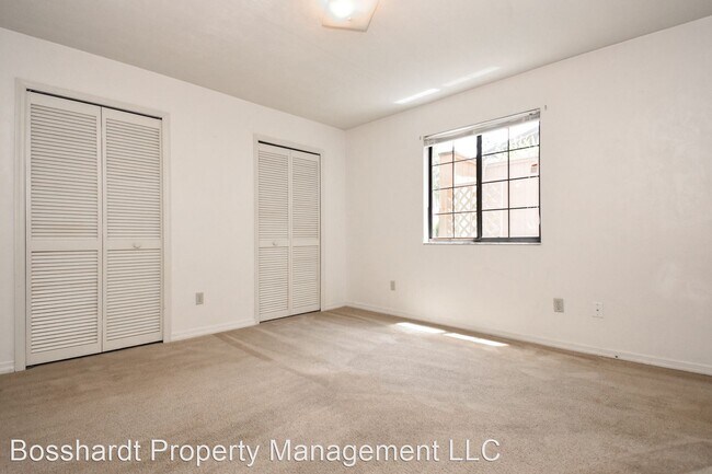 Foto del edificio - 2 br, 2 bath House - 5863 SW 8TH PL