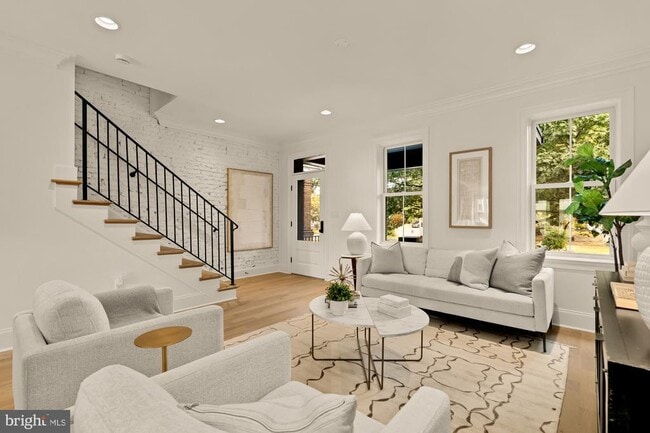 Foto del edificio - 4830 8th St NW