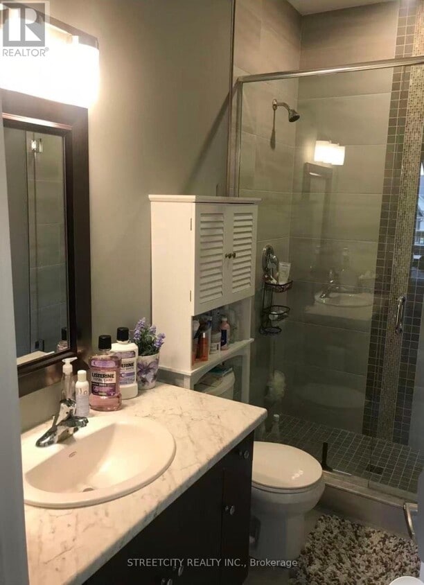 Photo du bâtiment - 1375 Whetherfield St