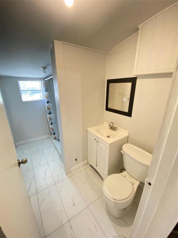 Building Photo - 9404 Dulcimer St