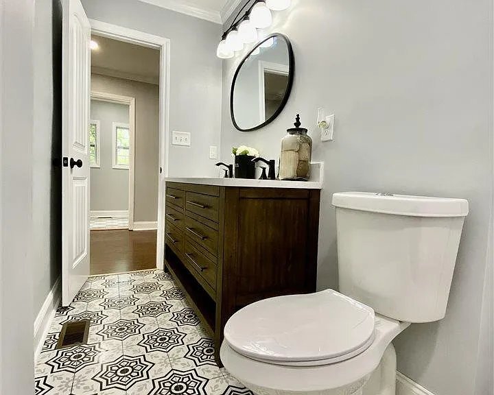 Foto del edificio - 2736 Holloway St