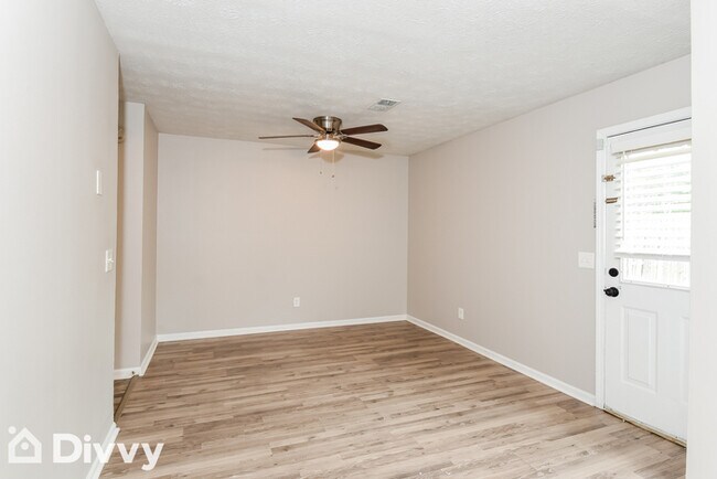 Building Photo - 3561 Hopkins Court