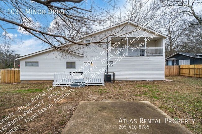 Building Photo - 1036 Minor Drive Birmingham, AL 35224