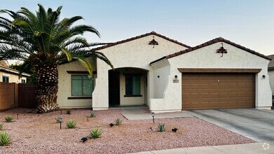 Building Photo - 839 E Las Colinas Pl