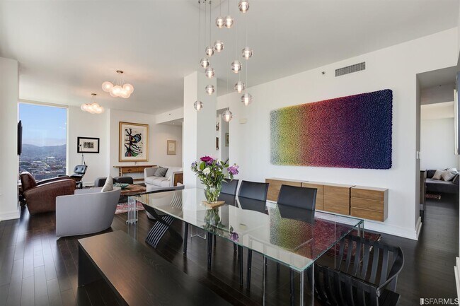 Foto del edificio - 631 Folsom St