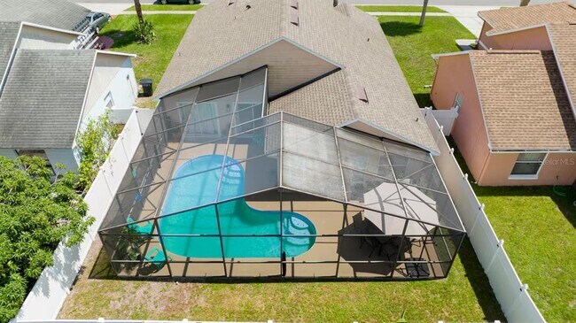 Foto del edificio - 751 Country Woods Cir