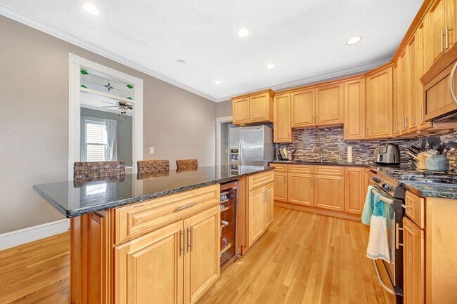 Foto del edificio - 783 Dorchester Ave