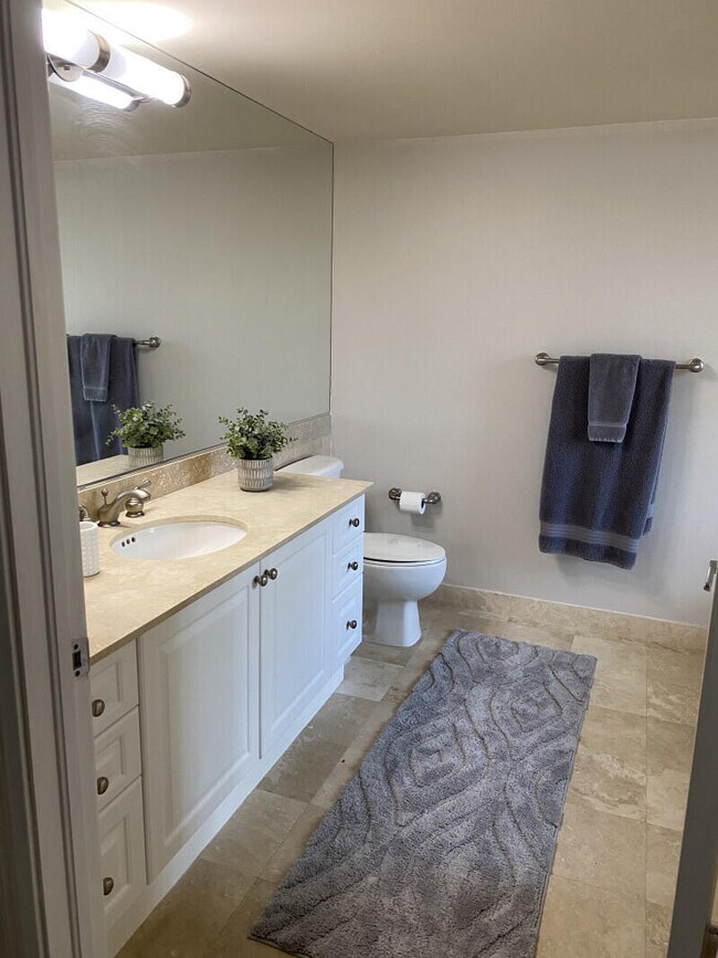 Foto del edificio - 99 SE Mizner Blvd