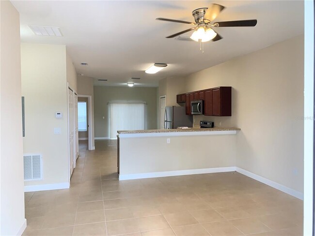 Building Photo - 711 Bluebill Pl