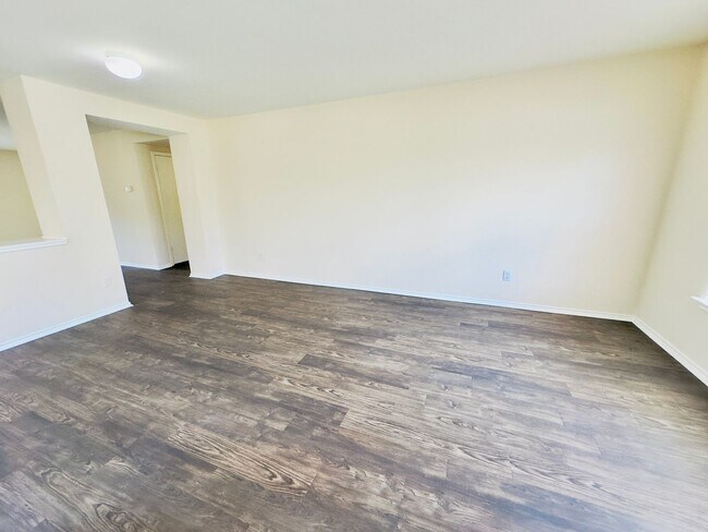 Building Photo - Spacious 4-Bedroom Home in Westwood – Leander ISD!