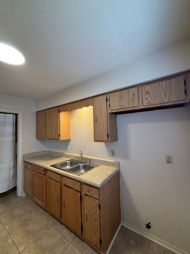 Foto del edificio - 4104 Lac Bienville Dr