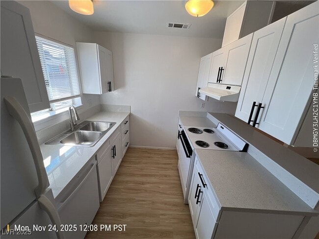 Building Photo - 6949 Shady Ct