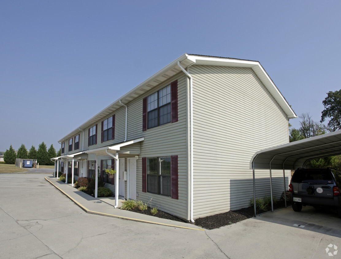 Building Photo - Oak Cluster Apartments