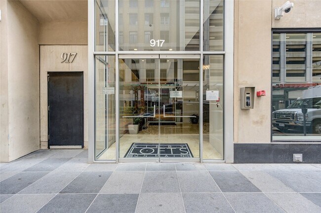 Foto del edificio - 917 Main St