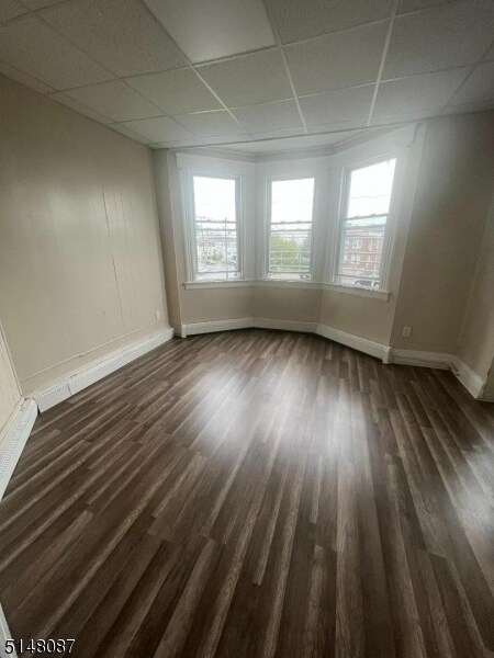 Foto del edificio - 596 Jackson Ave