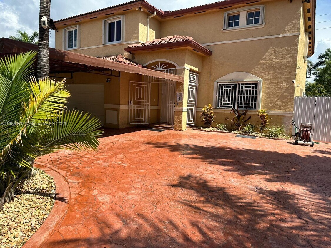 14241 SW 288th Terrace, Homestead, FL 33033 House for Rent in