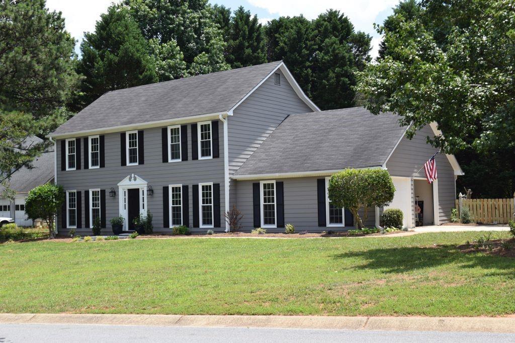 Primary Photo - 2620 Valencia Dr NE