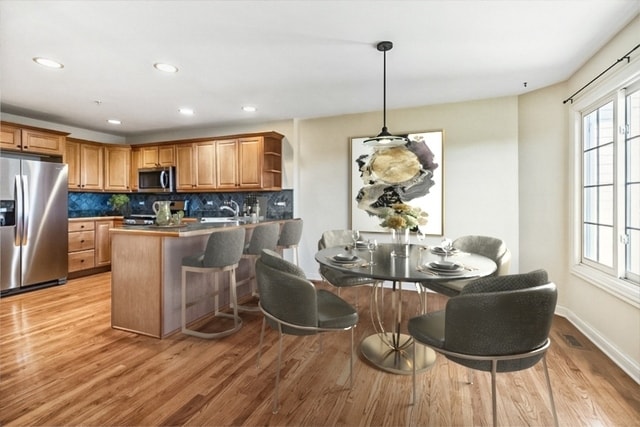 Building Photo - 33051 N Stone Manor Dr