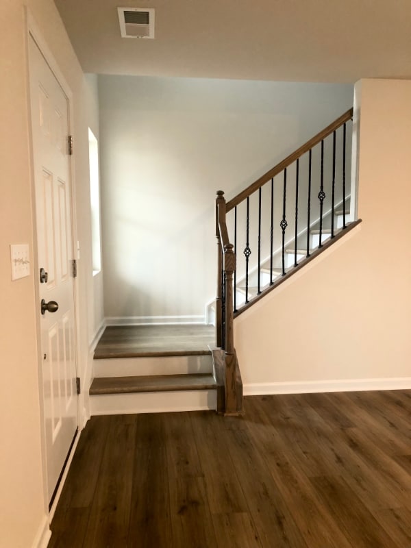 Building Photo - 1747 Mallard Dr