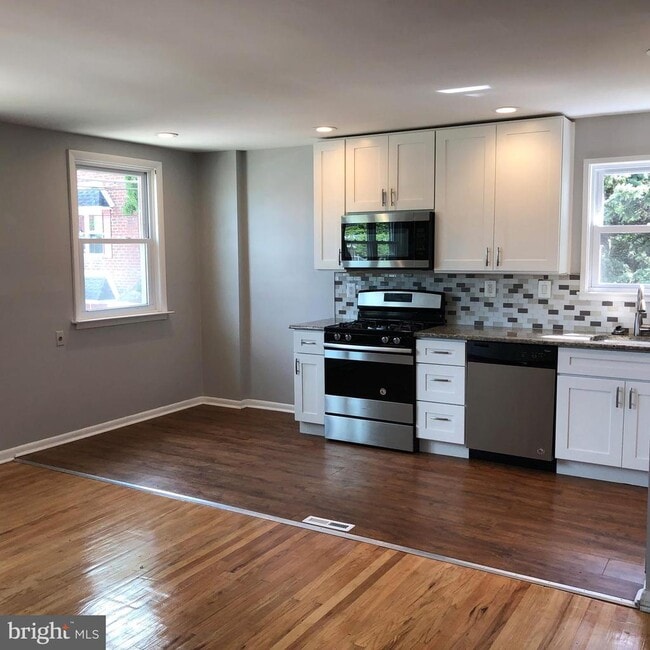 Building Photo - 3601 Nanton Pl