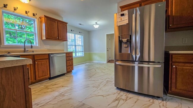 Foto del edificio - 432 Mallard View Ln