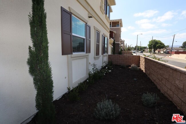 Building Photo - 22033 Normandie Ave