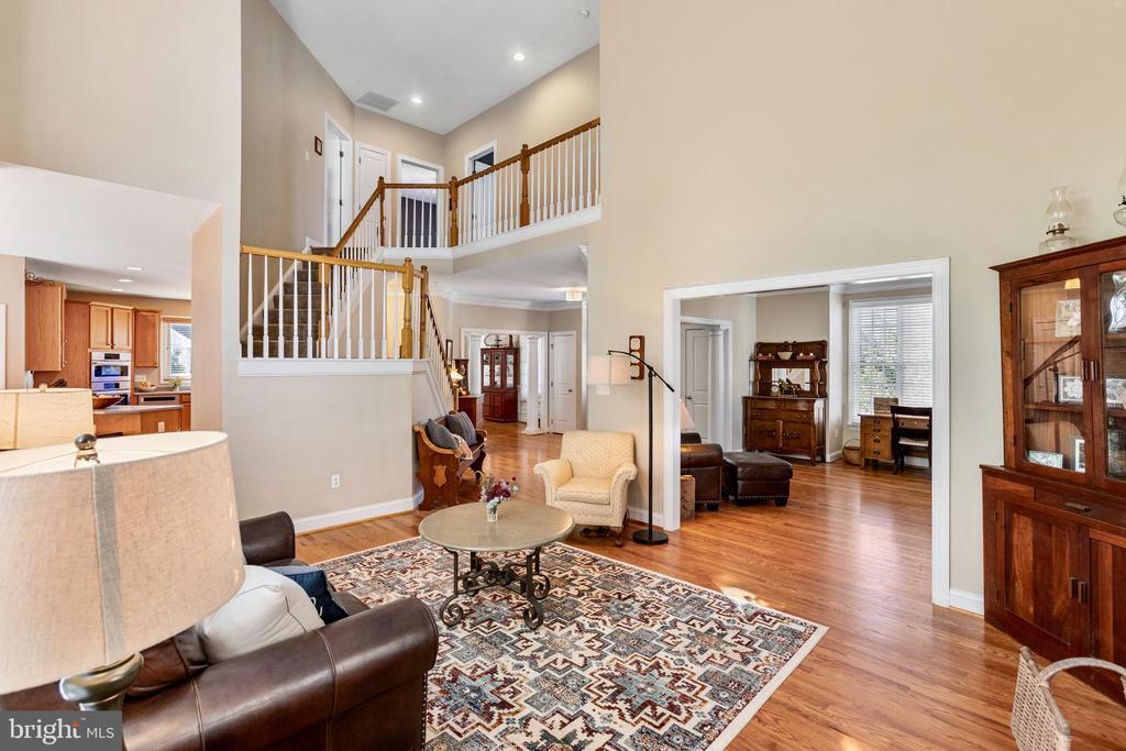 Foto principal - 708 Irvine Bank Ln
