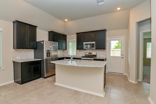 Foto del edificio - 8807 Trenton Landing Ln