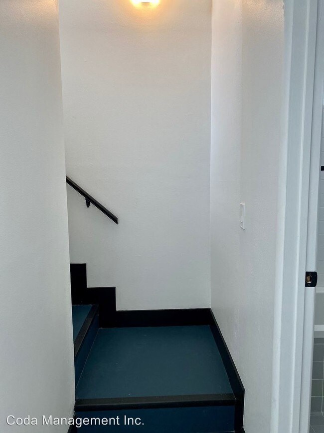 Foto del edificio - 2730 W Temple St