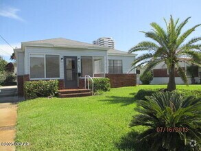 Building Photo - 473 Golf Blvd
