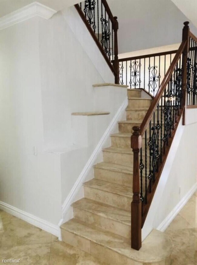 Foto del edificio - 5 br, 3 bath House - 9350 Fox Trot Ln