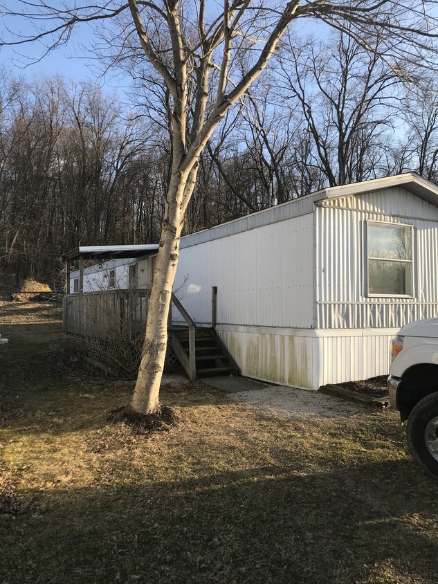 4838 Crystal Lake Ave NW, Canal Fulton, OH 44614 House Rental in Canal Fulton, OH