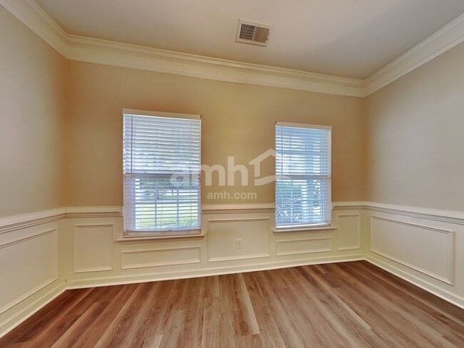 Foto del edificio - 3392 Fletton Way