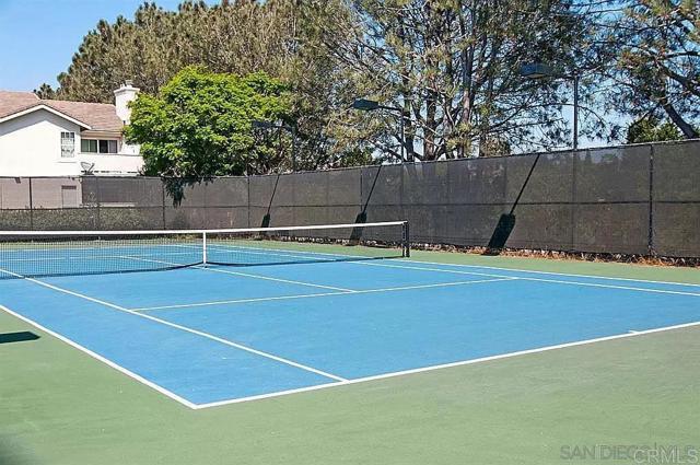 Foto del edificio - 13613 Tiverton Rd