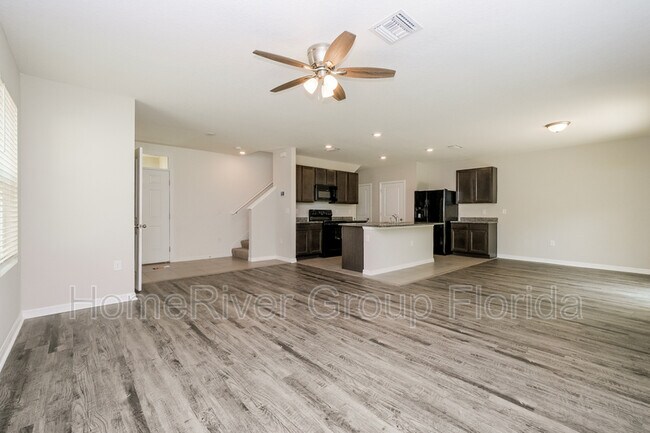 Building Photo - 4916 Willow Breeze Wy