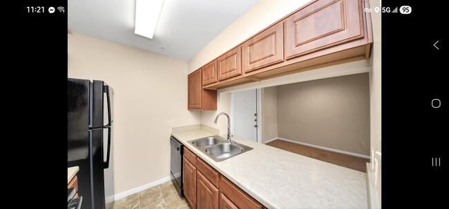 Foto del edificio - 8415 Hearth Dr