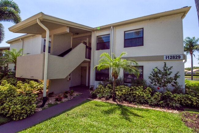 Building Photo - 12829 Briarlake Dr