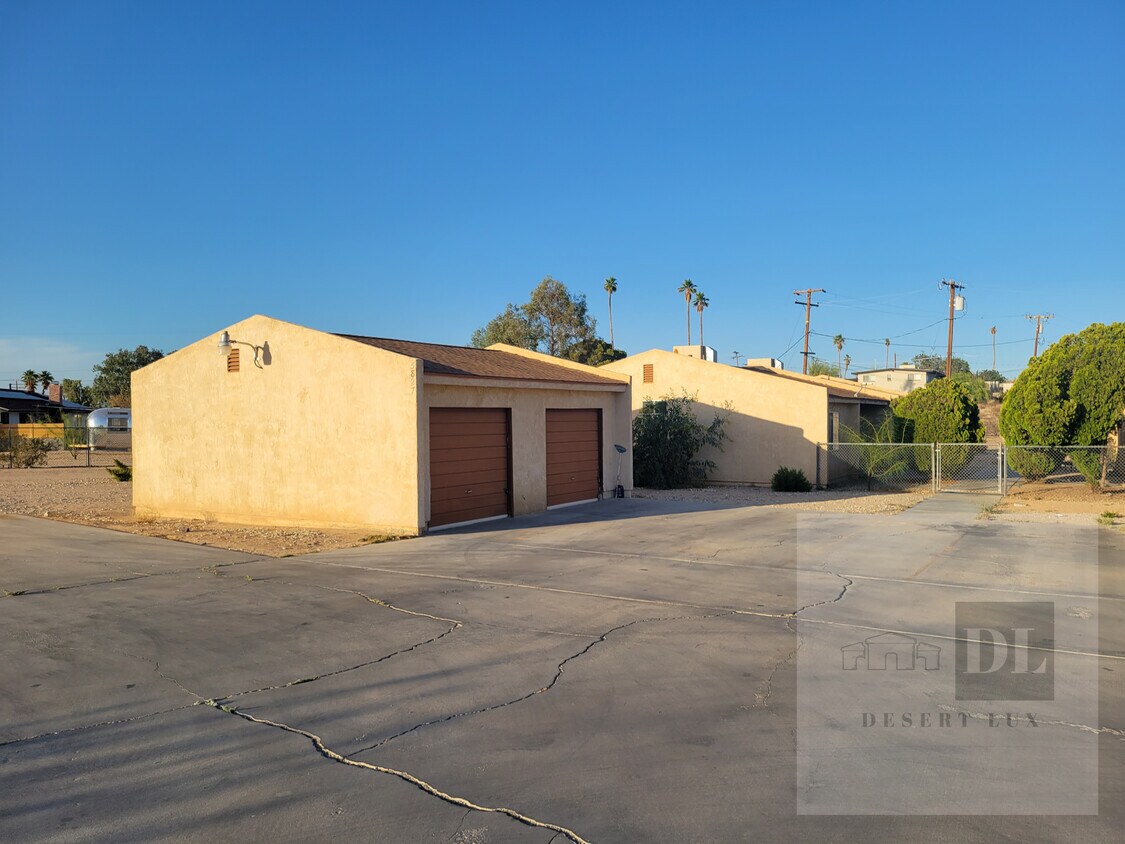 5827 Bagley Ave, Twentynine Palms, CA 92277 Townhouse for Rent in