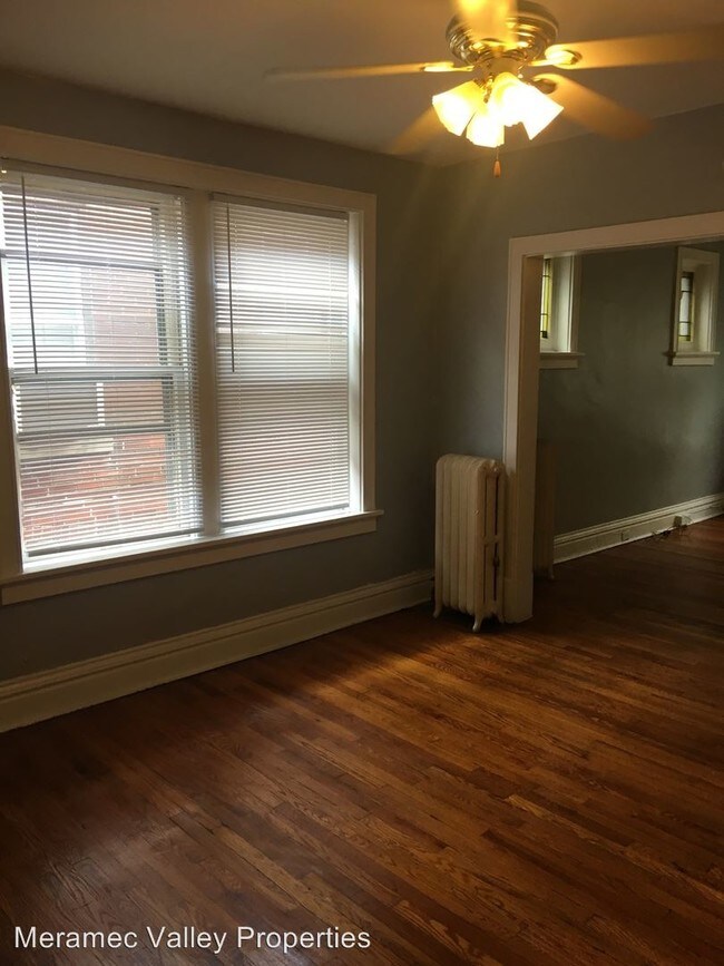 4962 Lindenwood Ave, St. Louis, MO 63109 Apartment for Rent in St