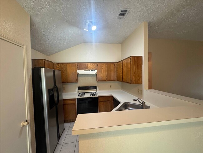 Foto del edificio - 20507 Broughwood Cir