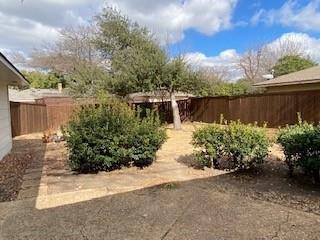 Foto del edificio - 7405 Alto Caro Dr